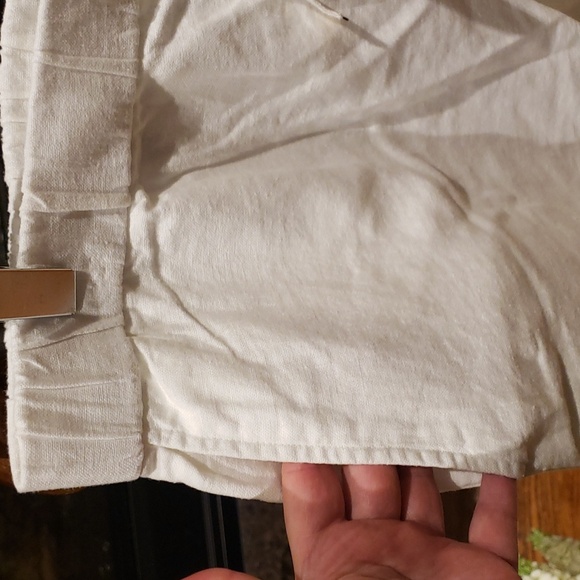 NWT Michael Kors white linnen shorts - Picture 4 of 9